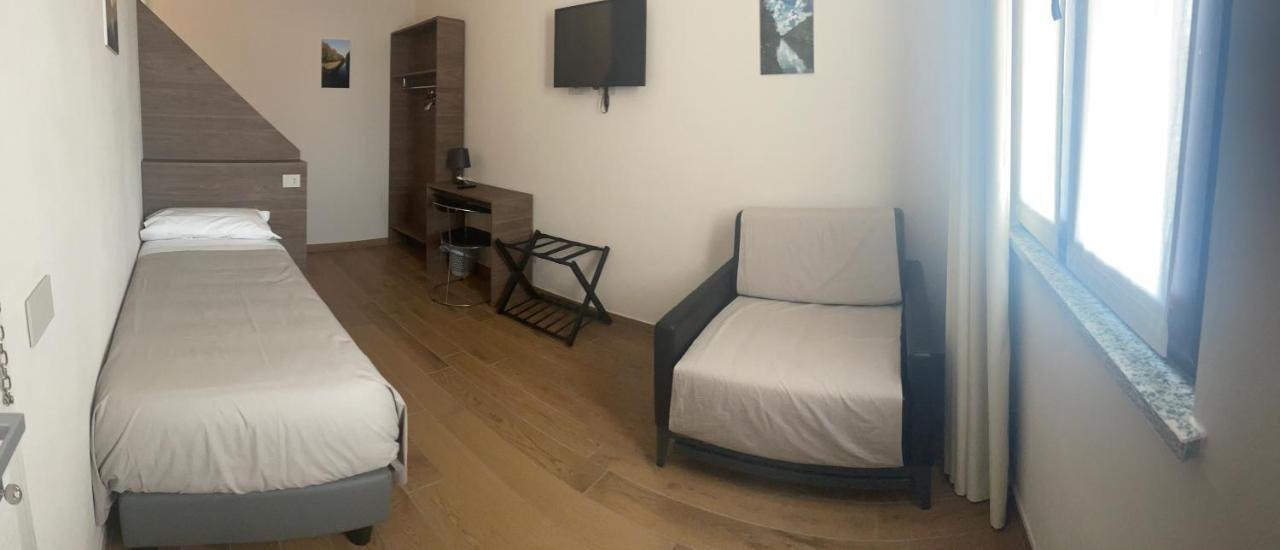 Villoresi Rooms Castano Primo Exteriör bild